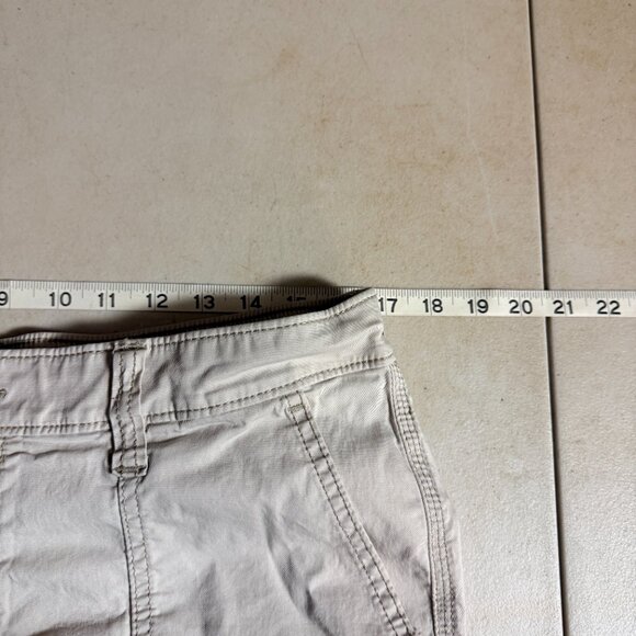 Hollister Mid-Rise Relaxed Boot Cargo Pants (12L / W31L) - Picture 7 of 9